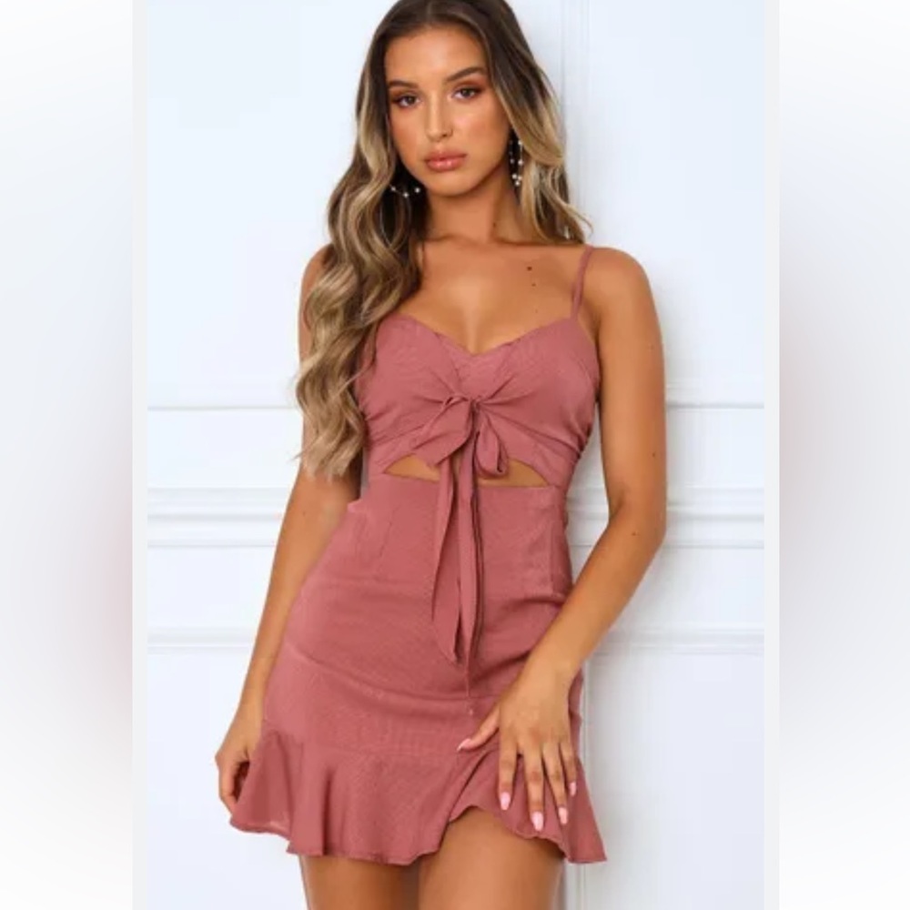 White fox- elora tie up dress in mauve size xs